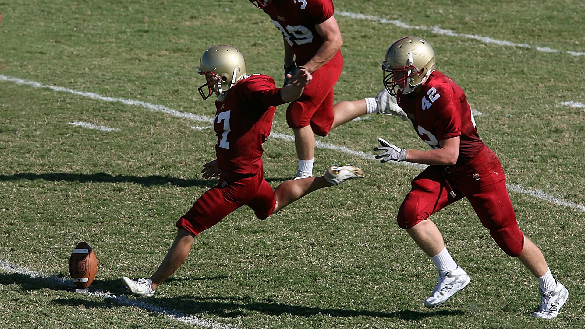 中国男篮提升体能训练效果显著，为提高男篮大赛成绩,给中国男篮支招,切实可行的建议!